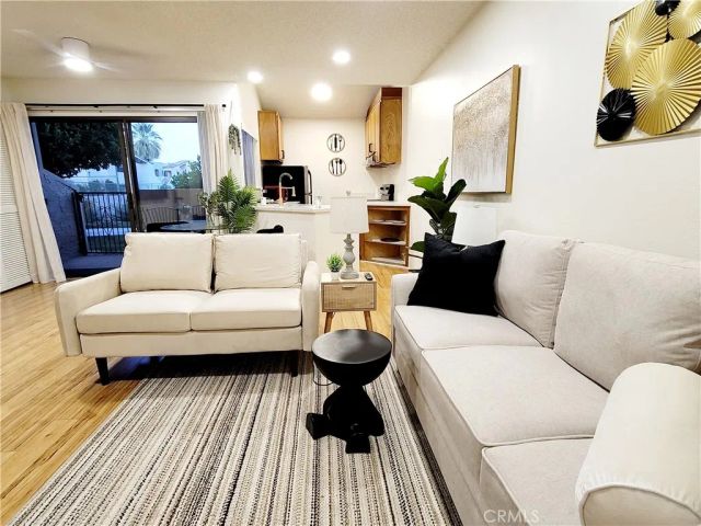 5300 E Waverly Dr. M4115, Palm Springs, CA 92264