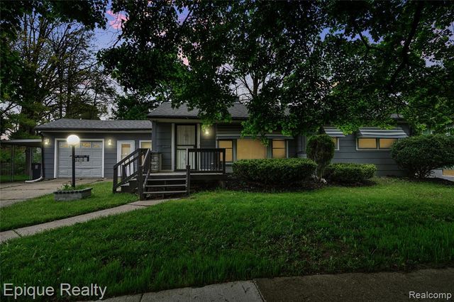 3210 Emerson Street, Flint, MI 48504