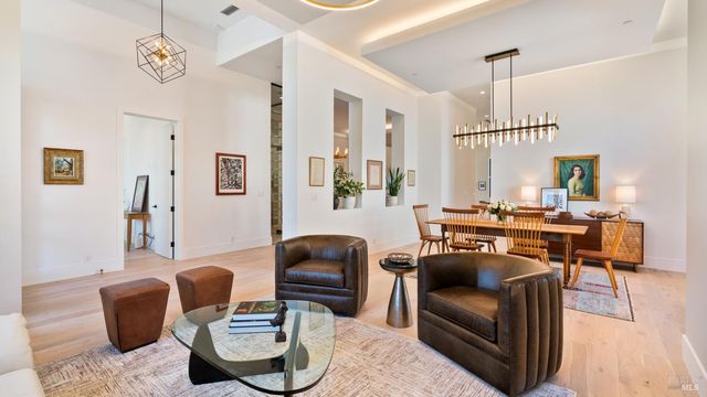 3735 Lakebriar Pl, Santa Rosa, CA 95403