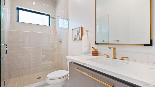 3735 Lakebriar Pl, Santa Rosa, CA 95403