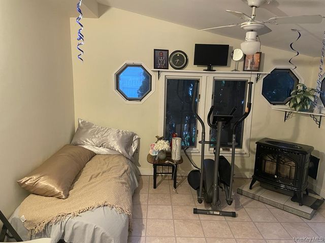 3 plymouth Rock Court, Washingtonville, NY 10992