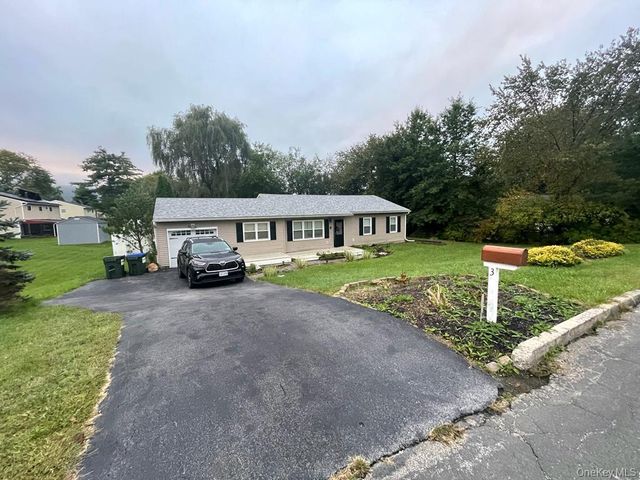 3 plymouth Rock Court, Washingtonville, NY 10992