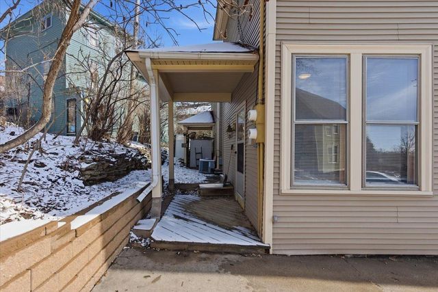 345 Grand Avenue, Saint Paul, MN 55102