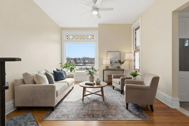 345 Grand Avenue, Saint Paul, MN 55102