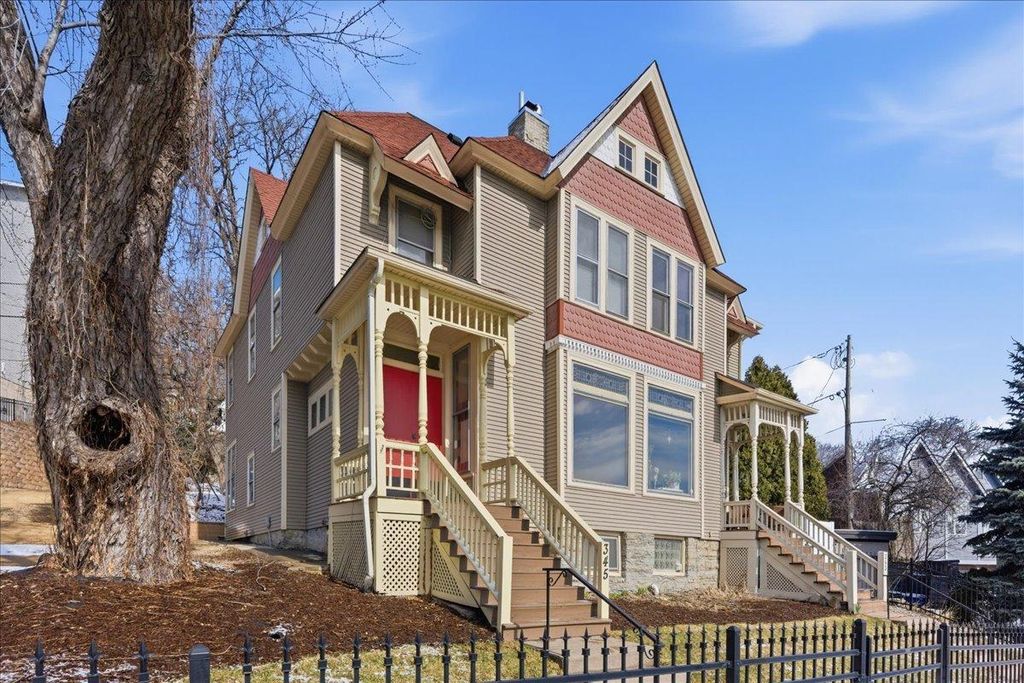 345 Grand Avenue, Saint Paul, MN 55102