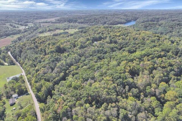 1832 Piegan Court, Sugar Grove, OH 43155