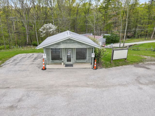 1832 Piegan Court, Sugar Grove, OH 43155