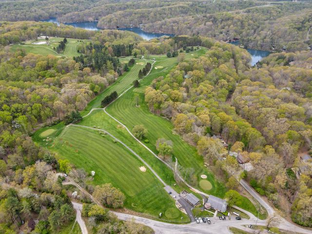 1832 Piegan Court, Sugar Grove, OH 43155