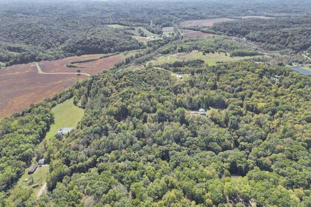 1832 Piegan Court, Sugar Grove, OH 43155