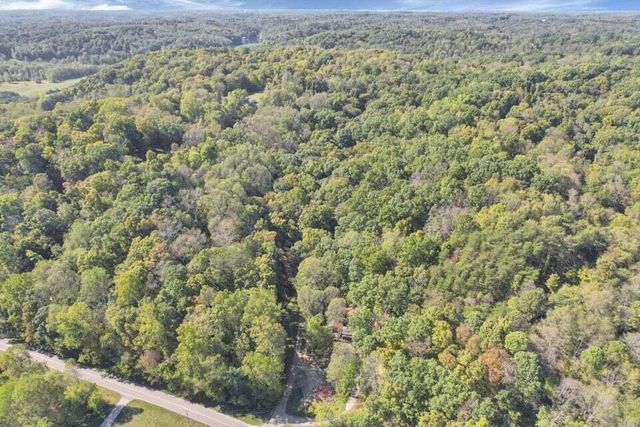1832 Piegan Court, Sugar Grove, OH 43155