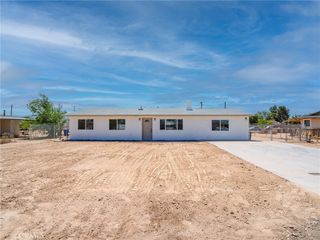 21865 Fox, Apple Valley, CA 92307