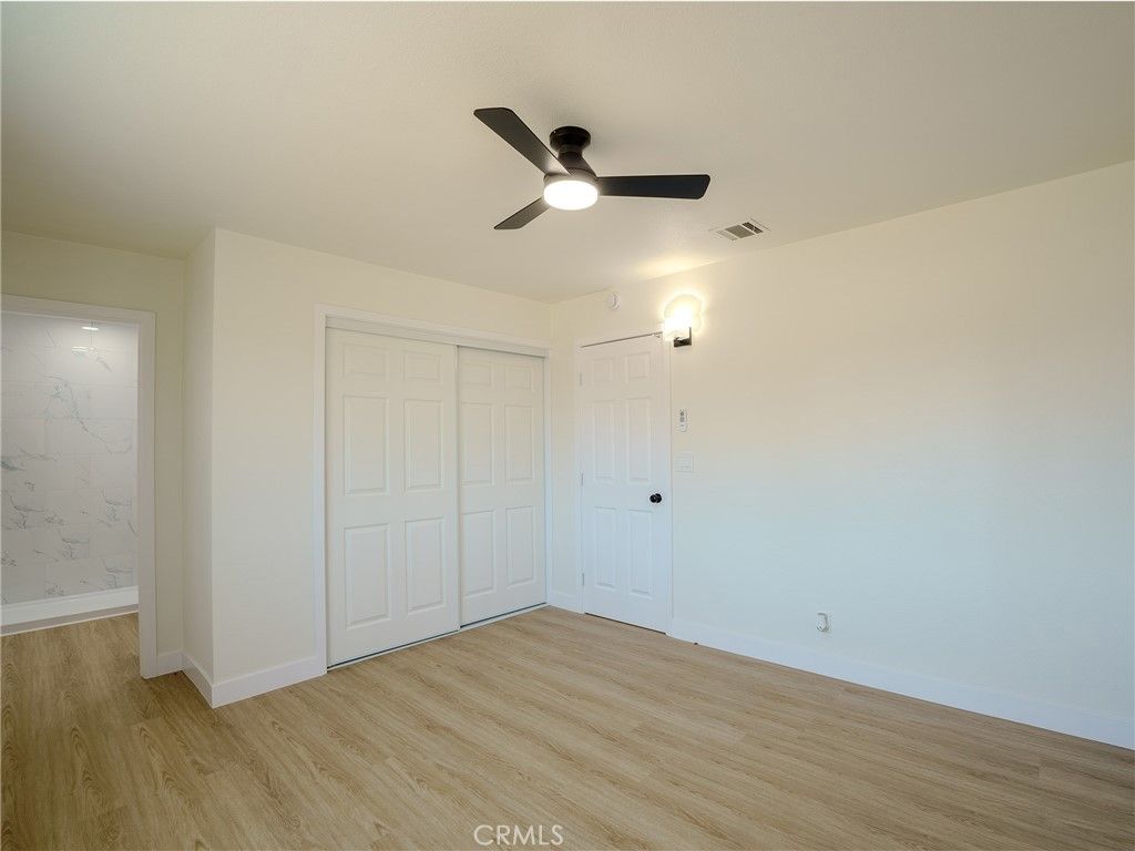 Image 10 of property listing at 21865 Fox, Apple Valley, CA 92307