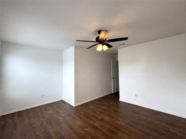 4510 Alamosa Street, Fort Worth, TX 76119