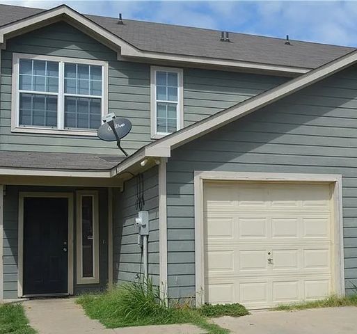 4510 Alamosa Street, Fort Worth, TX 76119