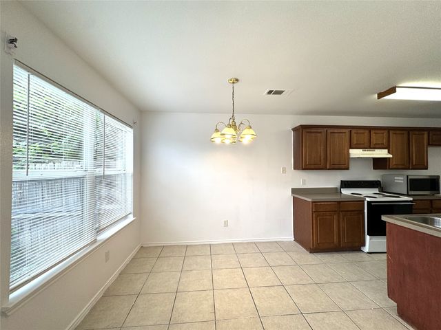 4510 Alamosa Street, Fort Worth, TX 76119