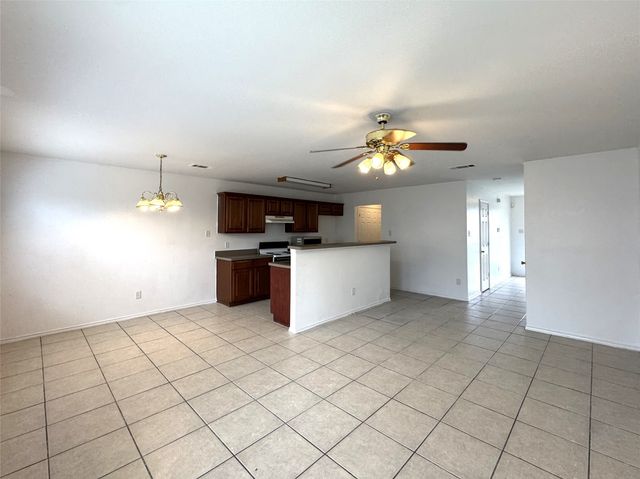 4510 Alamosa Street, Fort Worth, TX 76119