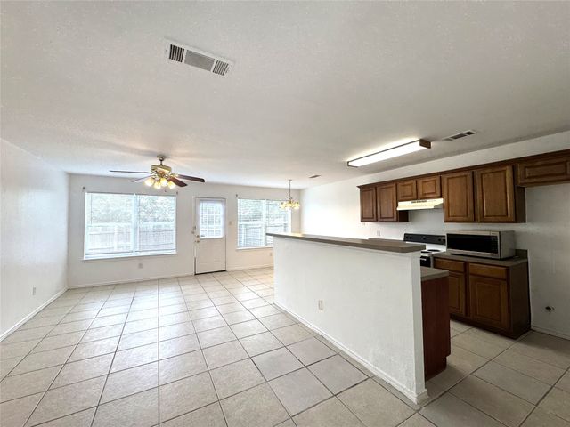4510 Alamosa Street, Fort Worth, TX 76119