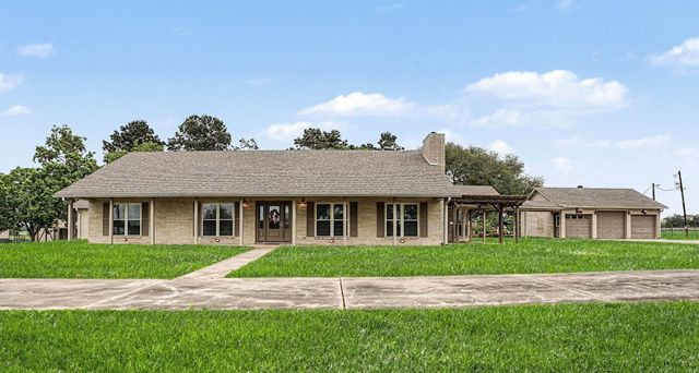 35564 Brumlow Road, Hempstead, TX 77445