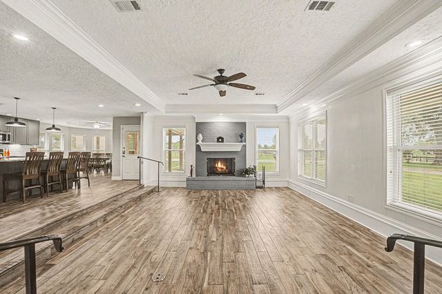 35564 Brumlow Road, Hempstead, TX 77445