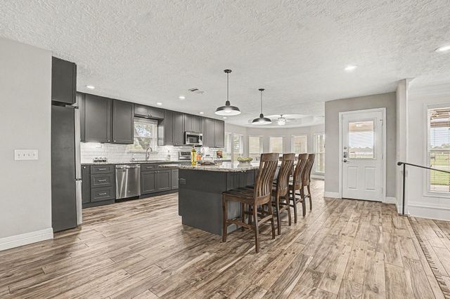 35564 Brumlow Road, Hempstead, TX 77445