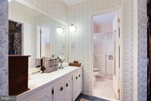 448 HILLSIDE AVE, Piscataway, NJ 08854