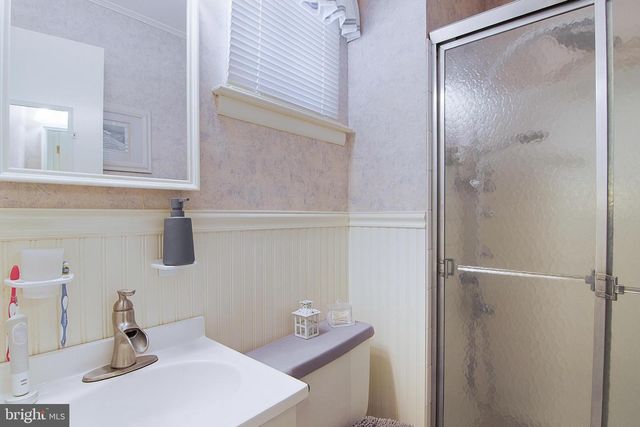 448 HILLSIDE AVE, Piscataway, NJ 08854