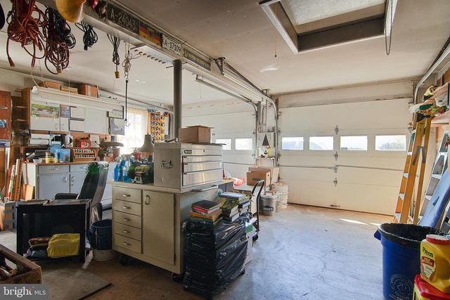 448 HILLSIDE AVE, Piscataway, NJ 08854