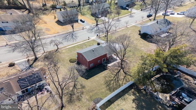 448 HILLSIDE AVE, Piscataway, NJ 08854