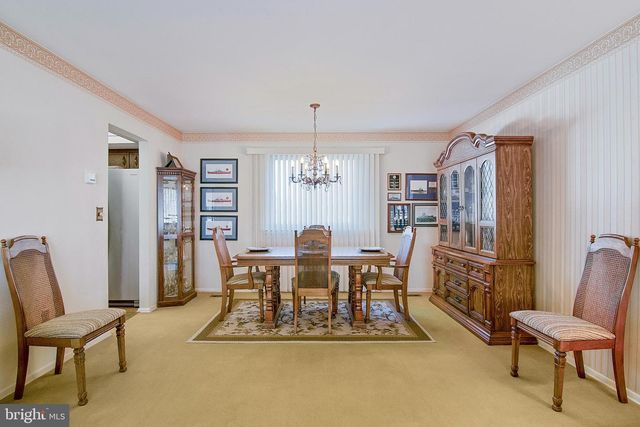 448 HILLSIDE AVE, Piscataway, NJ 08854