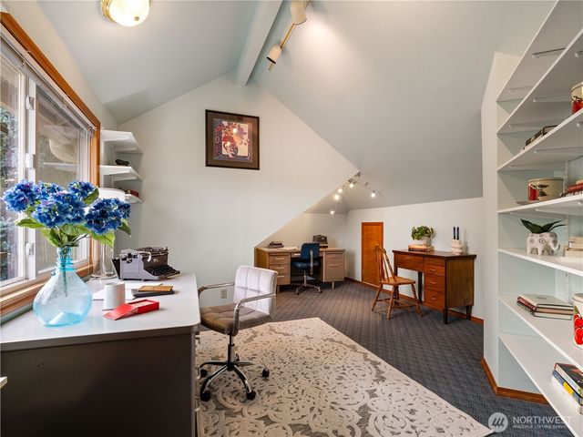 30714 19th Avenue S, Federal Way, WA 98003