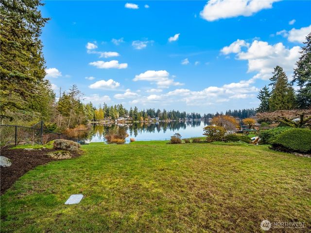 30714 19th Avenue S, Federal Way, WA 98003