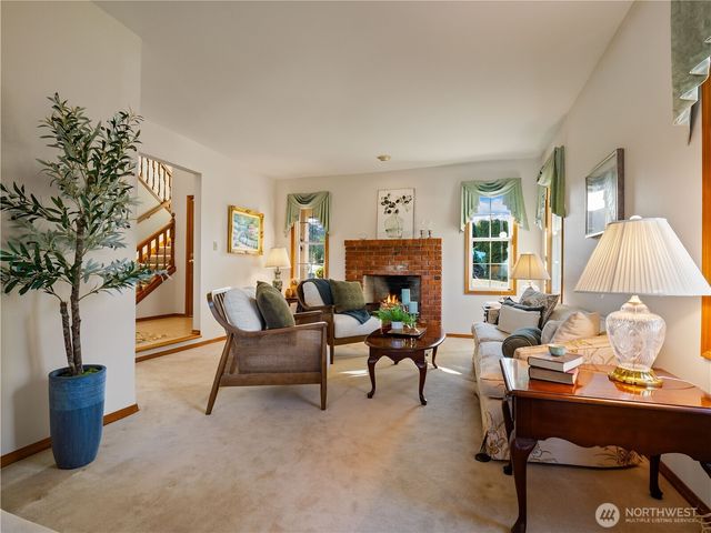 30714 19th Avenue S, Federal Way, WA 98003