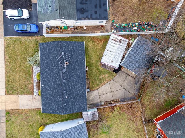 65 Rose Street, Edison, NJ 08817