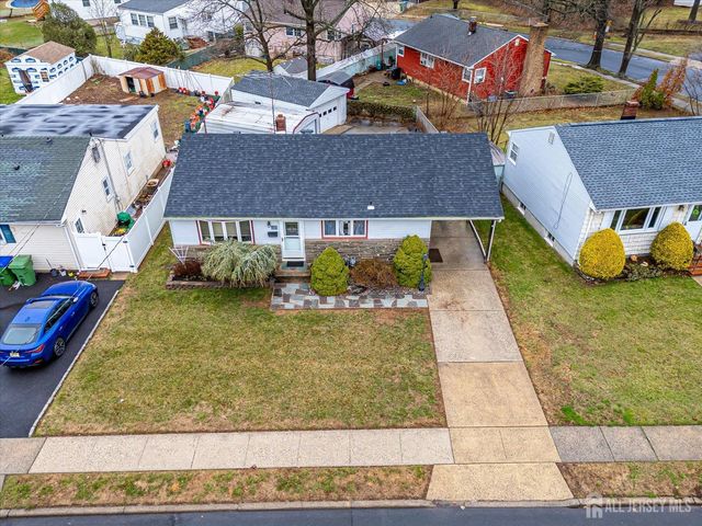 65 Rose Street, Edison, NJ 08817