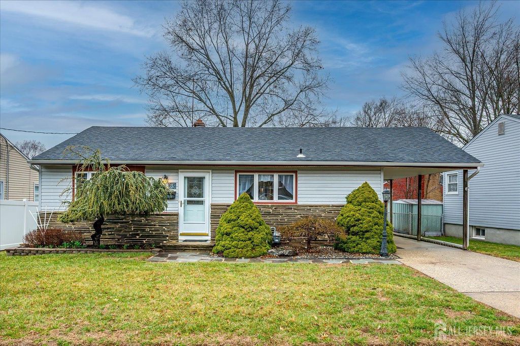 65 Rose Street, Edison, NJ 08817