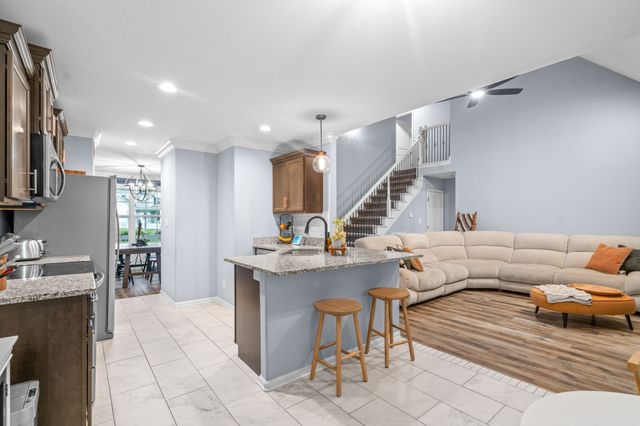 1148 Belvoir Ln, Clarksville, TN 37040