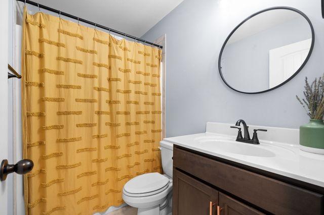 1148 Belvoir Ln, Clarksville, TN 37040