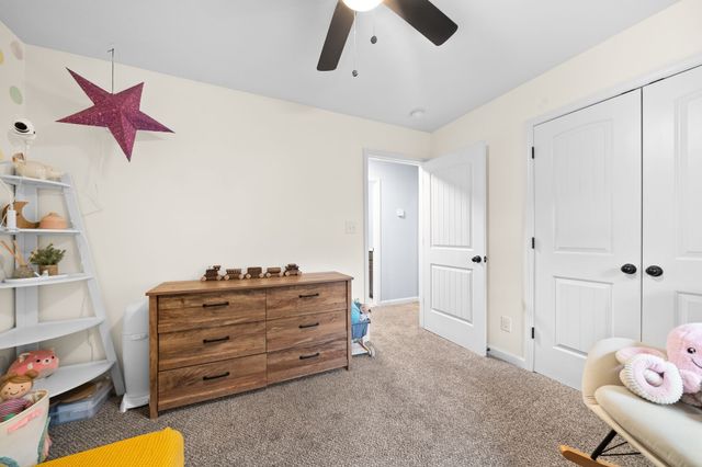 1148 Belvoir Ln, Clarksville, TN 37040