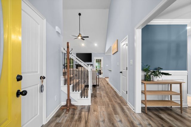 1148 Belvoir Ln, Clarksville, TN 37040