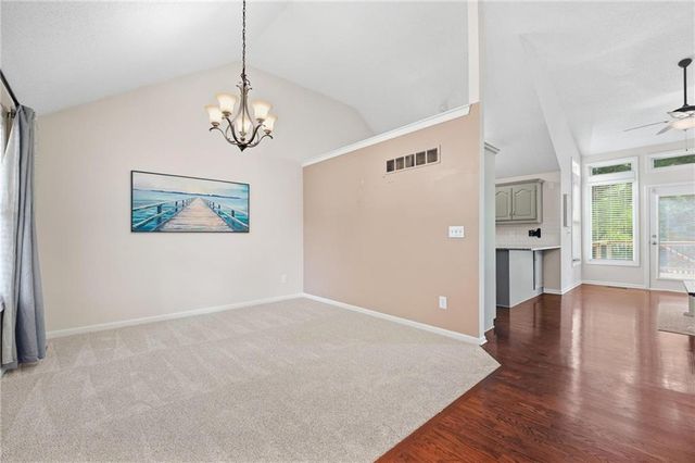 1154 SW SANTA FE Drive, Lee's Summit, MO 64081
