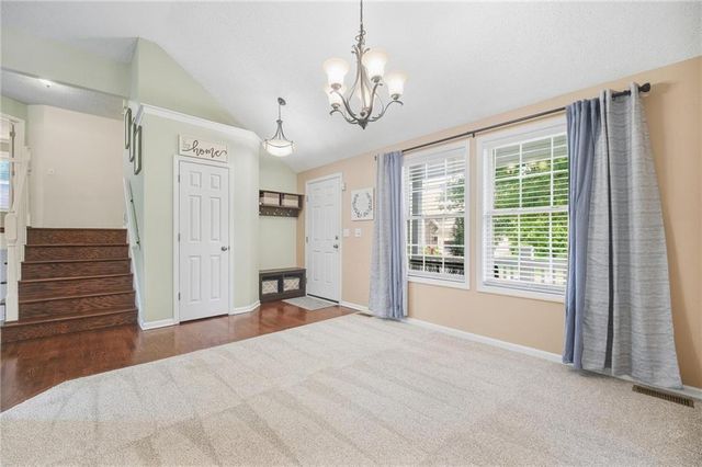 1154 SW SANTA FE Drive, Lee's Summit, MO 64081