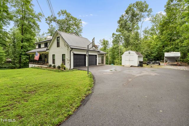 107 Lake Meadow Drive, Gray, TN 37615