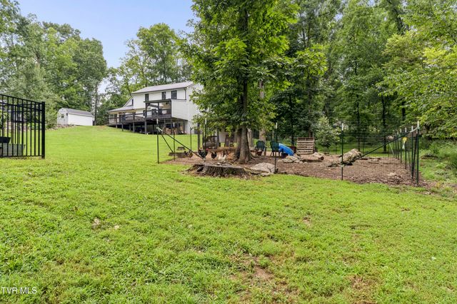 107 Lake Meadow Drive, Gray, TN 37615