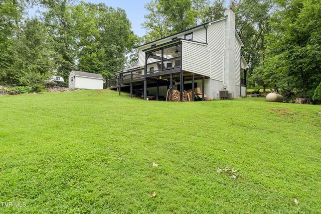 107 Lake Meadow Drive, Gray, TN 37615