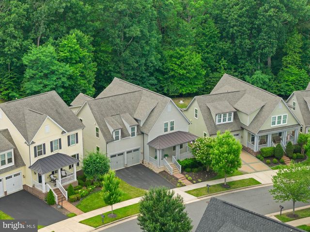 17136 GULLWING DR, Dumfries, VA 22026