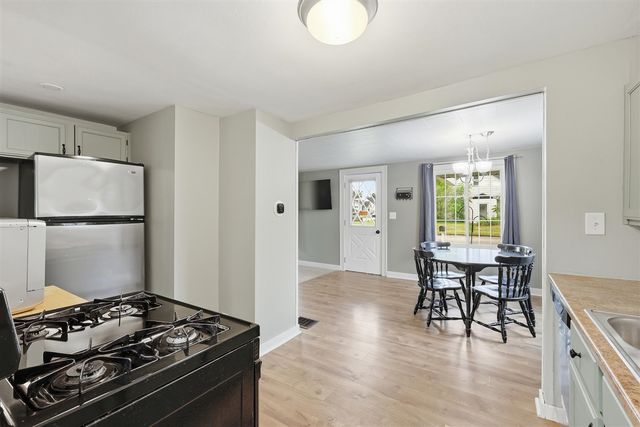 137 Holly Street, Grand Rapids, MI 49548