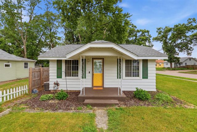 137 Holly Street, Grand Rapids, MI 49548