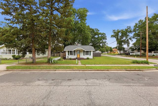 137 Holly Street, Grand Rapids, MI 49548