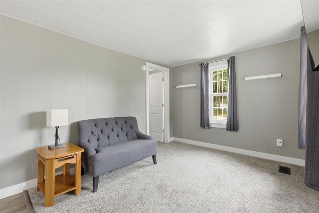 137 Holly Street, Grand Rapids, MI 49548