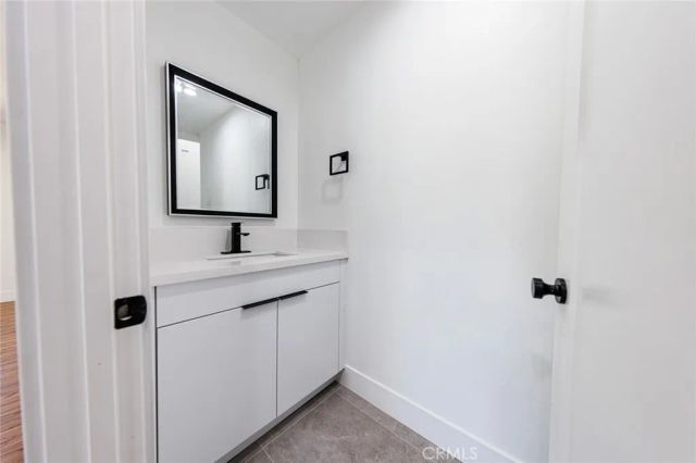 10810 Hesby Street 10810, North Hollywood, CA 91601